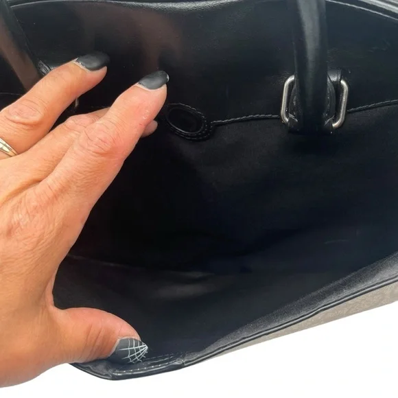 COACH BECKETT SLIM BRIEF - Picture 2 of 3